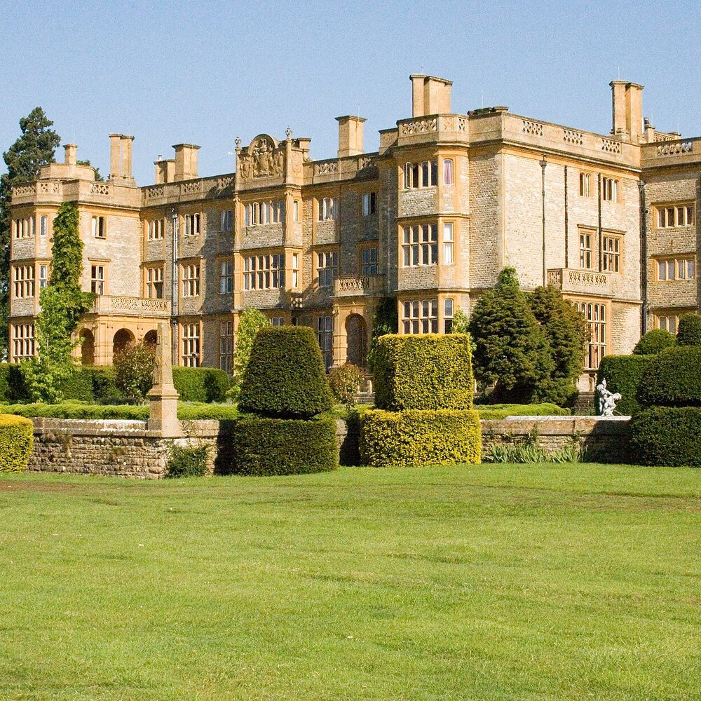 Estelle Manor