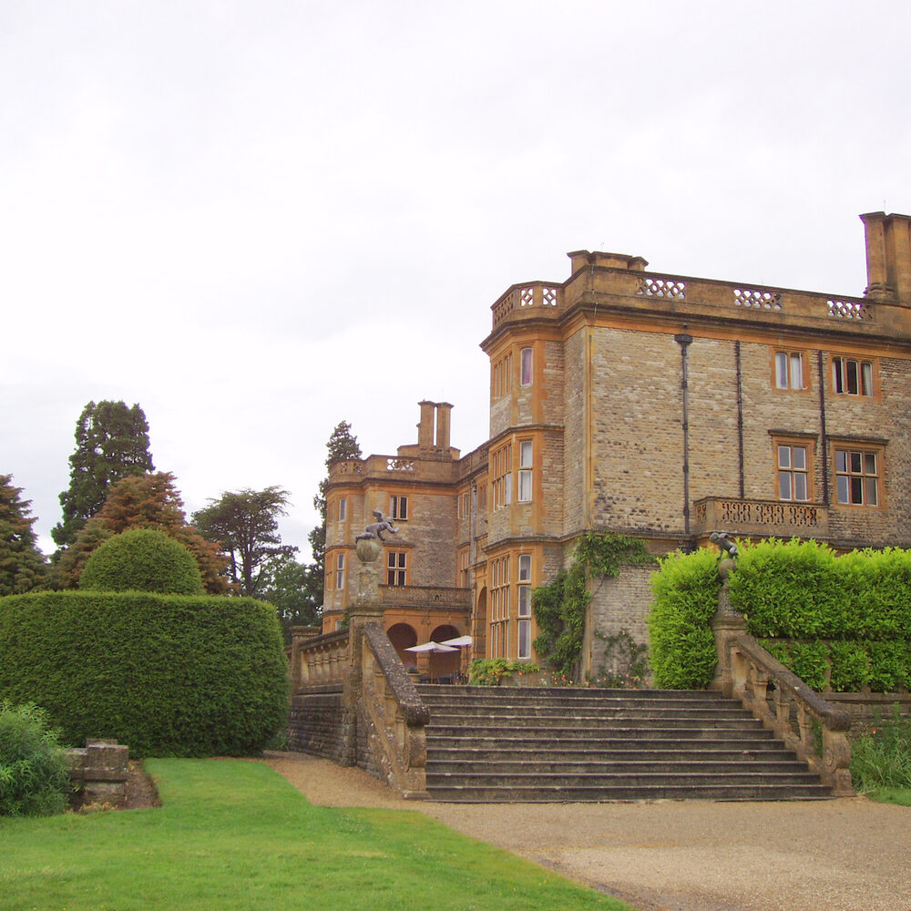 Estelle Manor